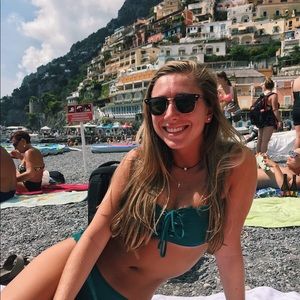 Meet your Posher, Charlotte